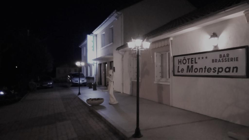 Hotel Montespan Lussac-les-Châteaux Zewnętrze zdjęcie